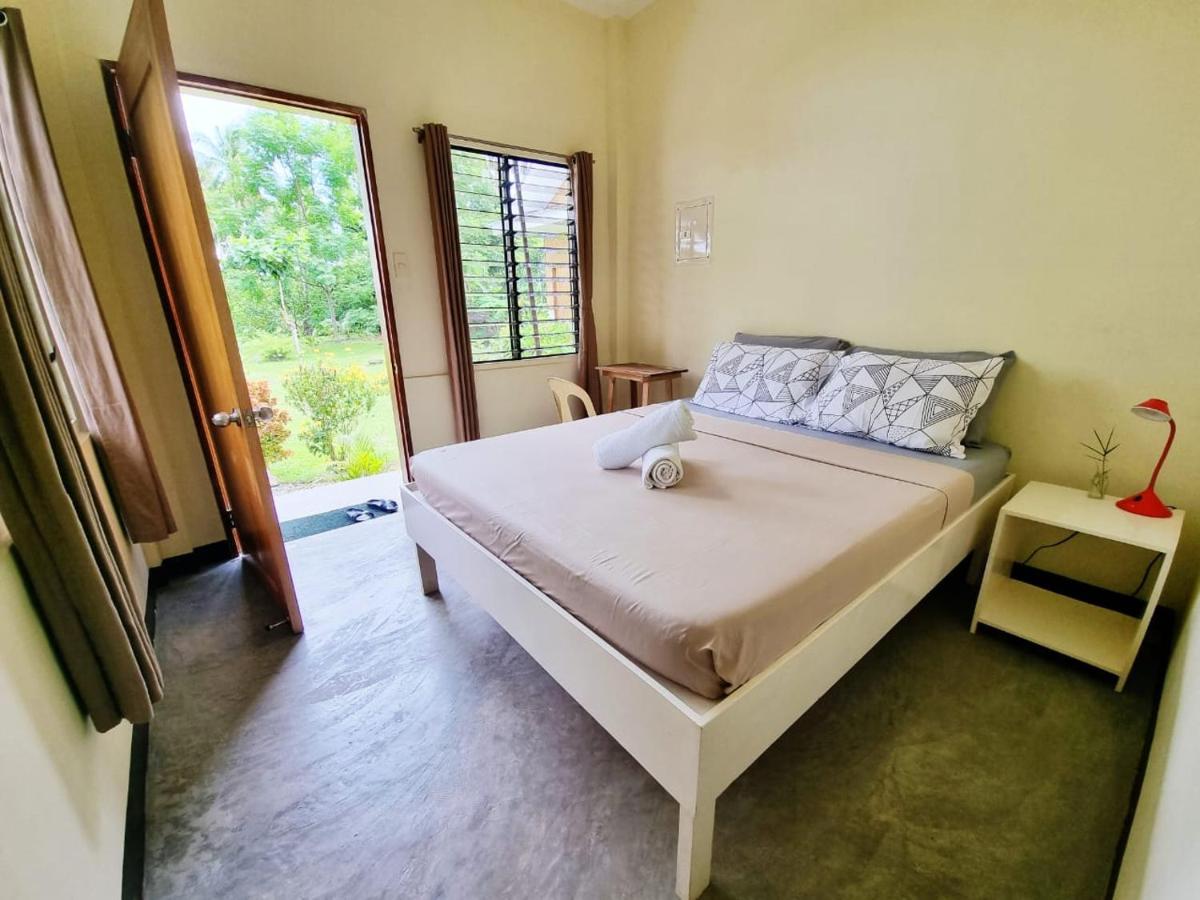 Bahandi Beach Lodge Mambajao Buitenkant foto